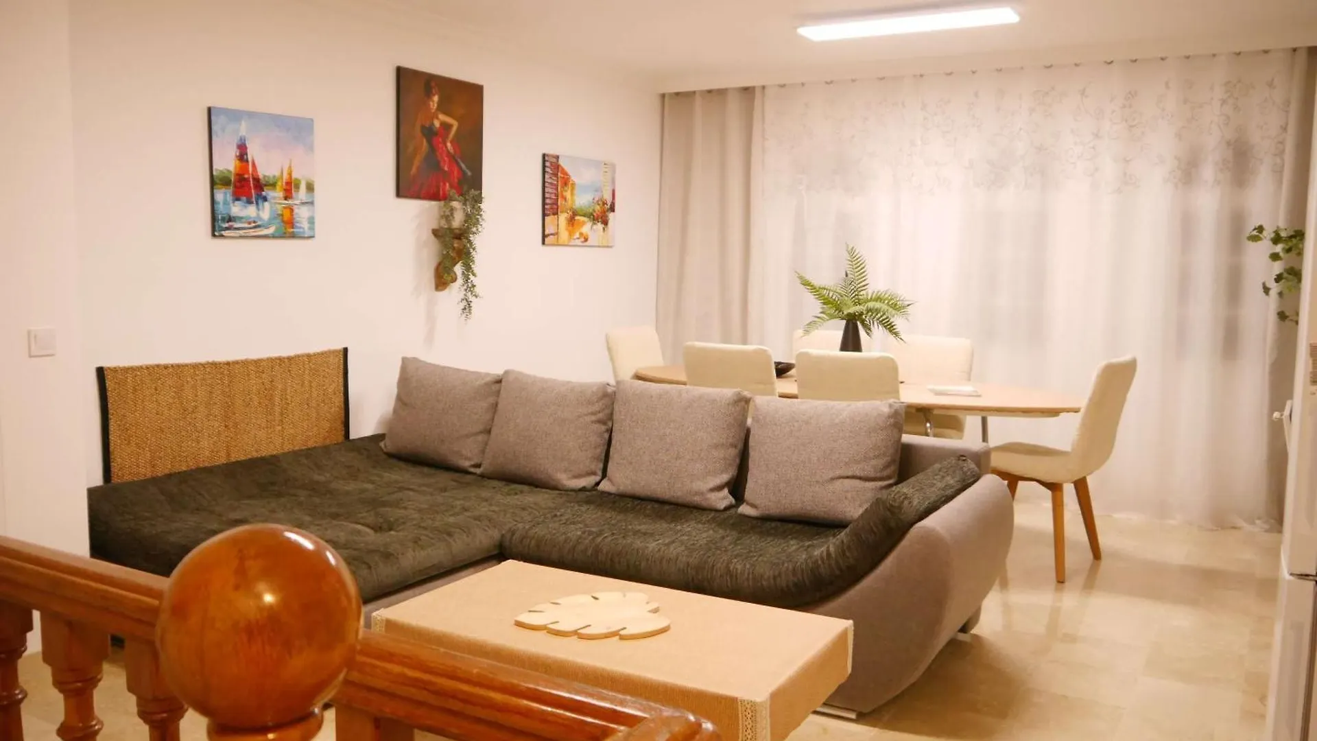 Casa Gibraltar Villa Estepona 0*,  Spanien