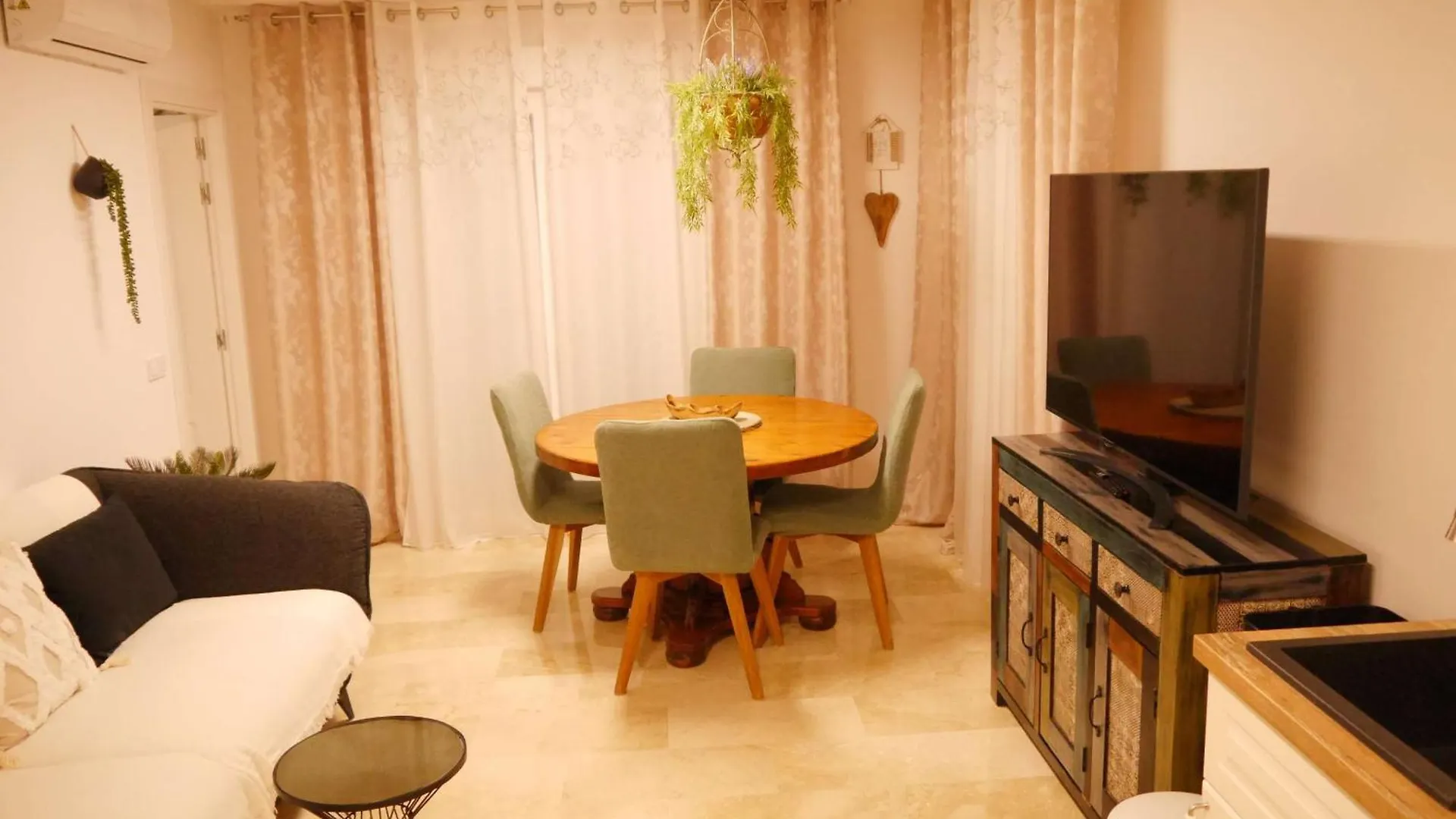 Casa Gibraltar Villa Estepona Semesterbostad